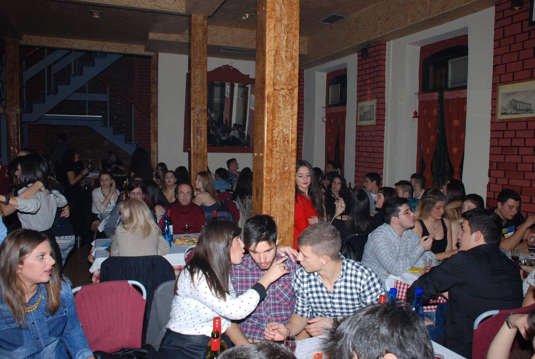 Ρεμπετάδικα Λαικά στα Λαδάδικα Θεσσαλονίκη