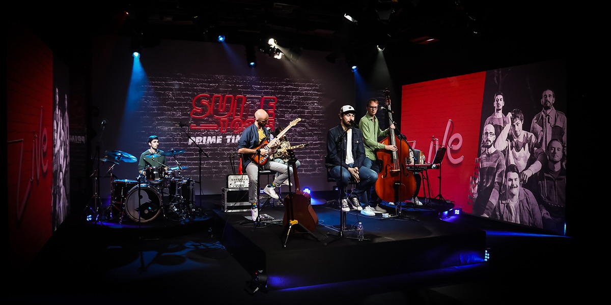 SUITE LIVE STAGE