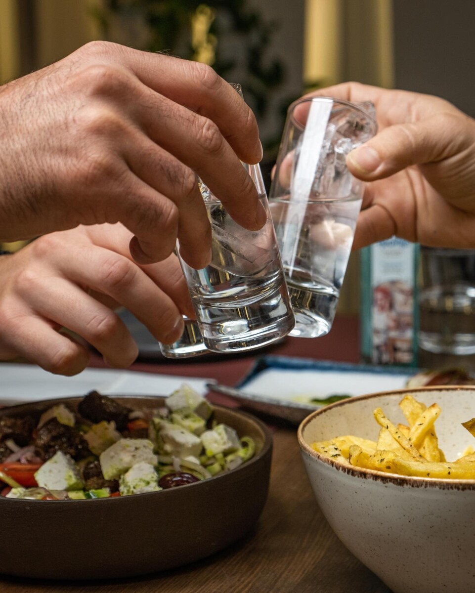 Yvonne Θεσσαλονίκη Ρεμπετάδικο Λαδάδικα Εστιατόριο 2026