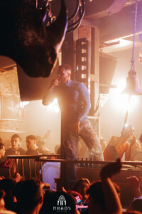 410048287_748534780654990_2662944979169442683_n-200x300 Nhaos Night Club Θεσσαλονίκη 2025