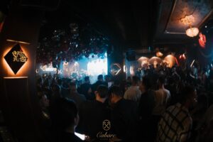 600983139_836001559348695_3302940926380328308_n-300x200 Cabare Club Θεσσαλονίκη Τσαλίκης