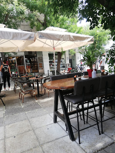 OLD str. Downtown Bar Cafe Bar Θεσσαλονίκη 2026