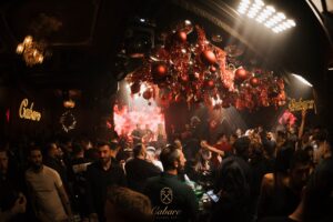 601359892_836001846015333_8299993670627860895_n-300x200 Cabare Club Θεσσαλονίκη Τσαλίκης