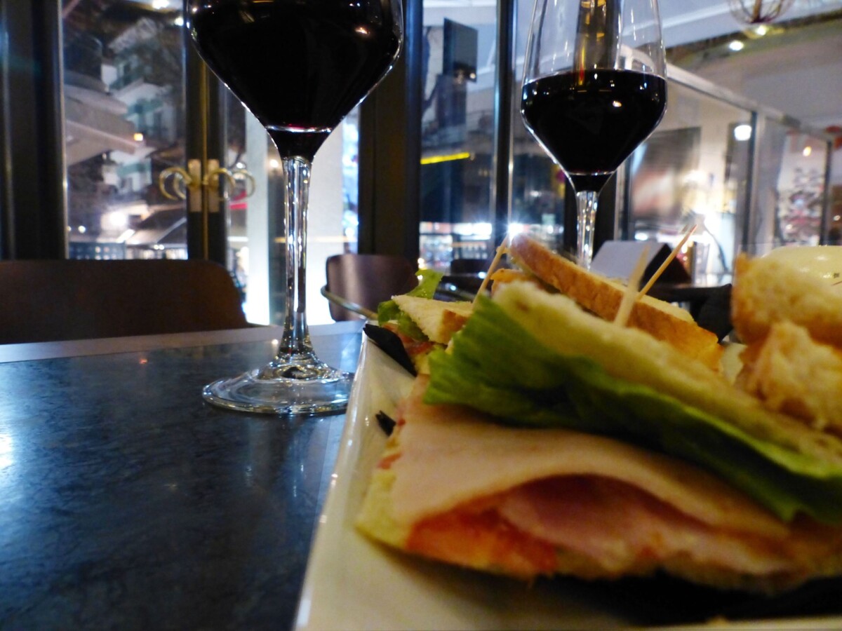 brazilian καφέδες Cafe Bar Θεσσαλονίκη 2026