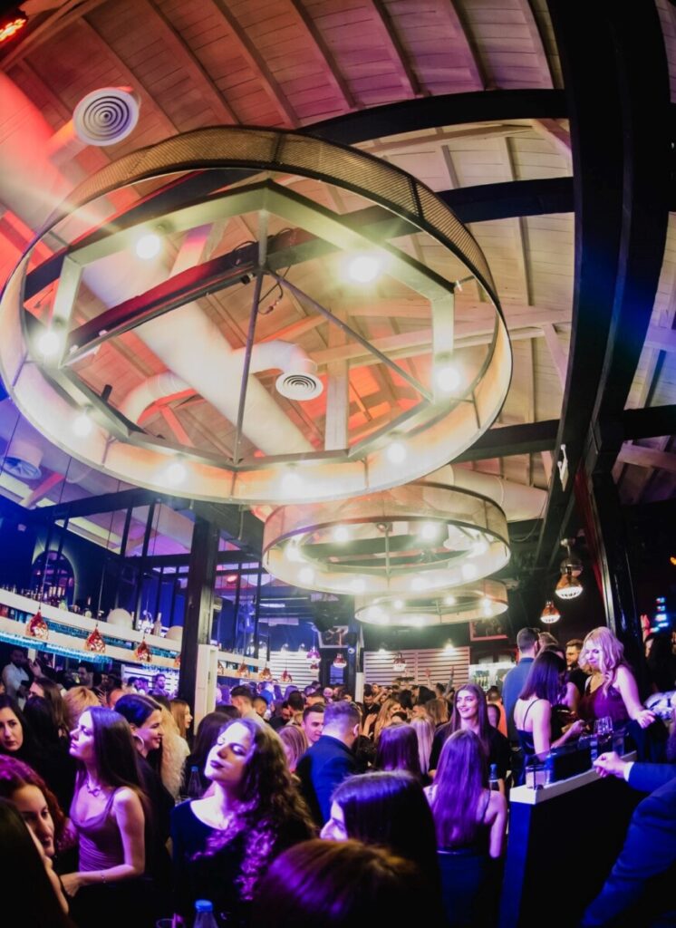 87029308_2942598895833451_3754089716383744000_n-746x1024 Sofita Club Λαδάδικα