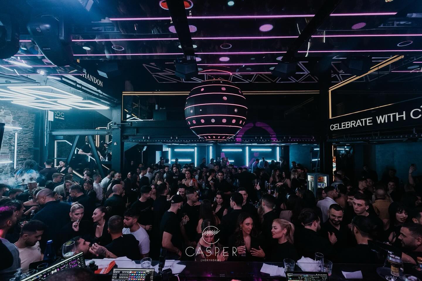 Casper Club At Verykoko Θεσσαλονίκη Λαδάδικα Τηλέφωνο
