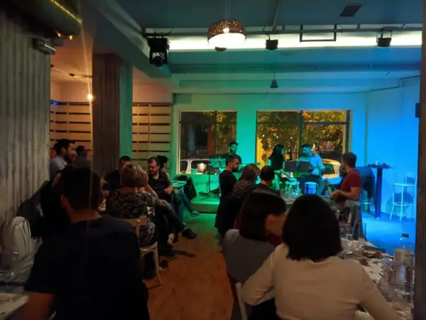 rempet-asker-meze-bar-1-600x450.jpg Ρεμπέτ Ασκέρ Ρεμπετάδικο  Θεσσαλονίκη Τηλέφωνο