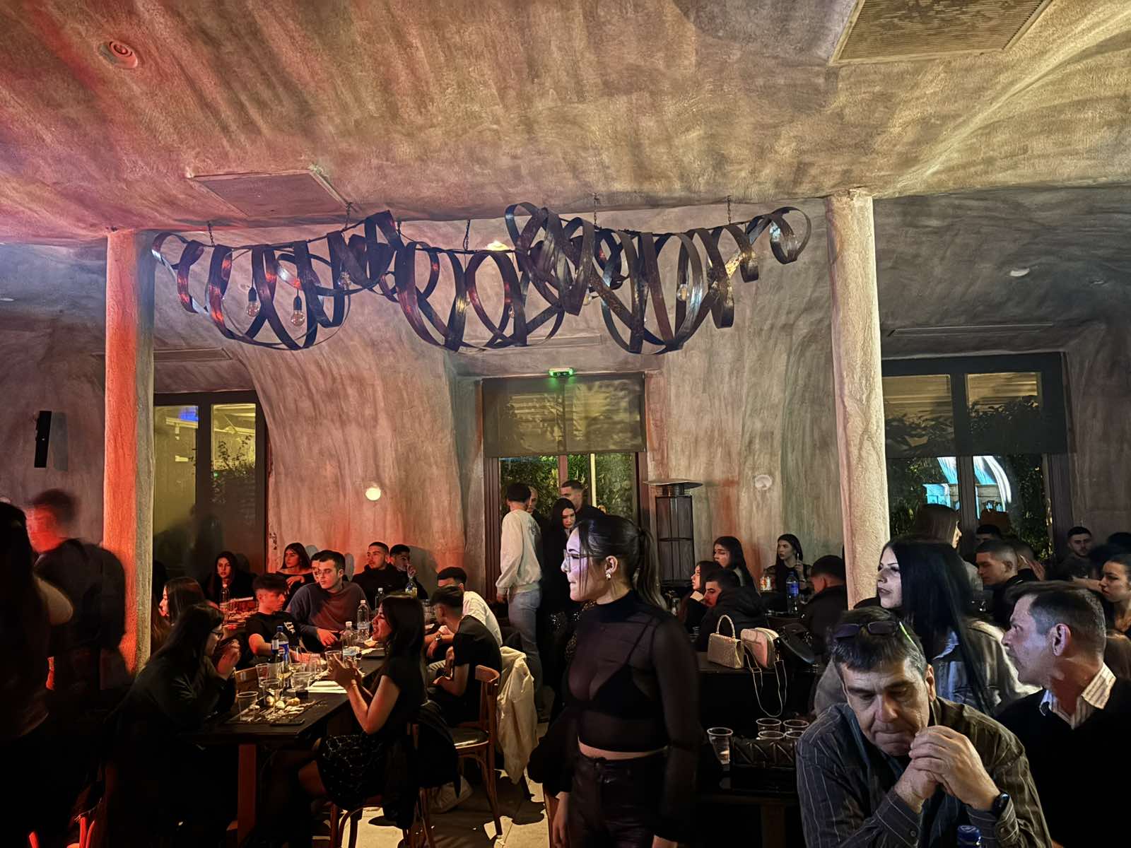 Merlot Σκηνή Ρεμπετάδικο Λαδάδικα Θεσσαλονίκη