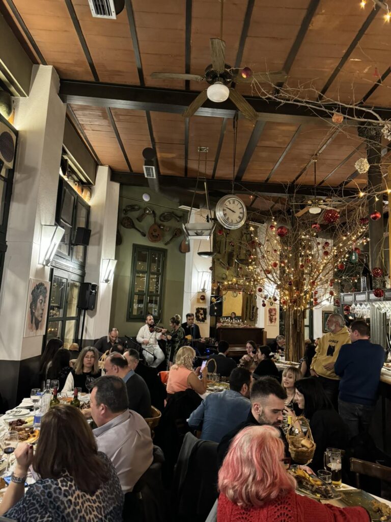 viber_image_2026-01-08_16-18-10-024-768x1024 Ζύθος Ρεμπετάδικο Λαδάδικα Θεσσαλονίκη Τηλέφωνο